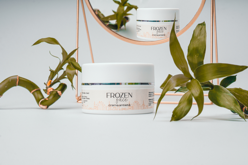 ANTI- AGE CREAM